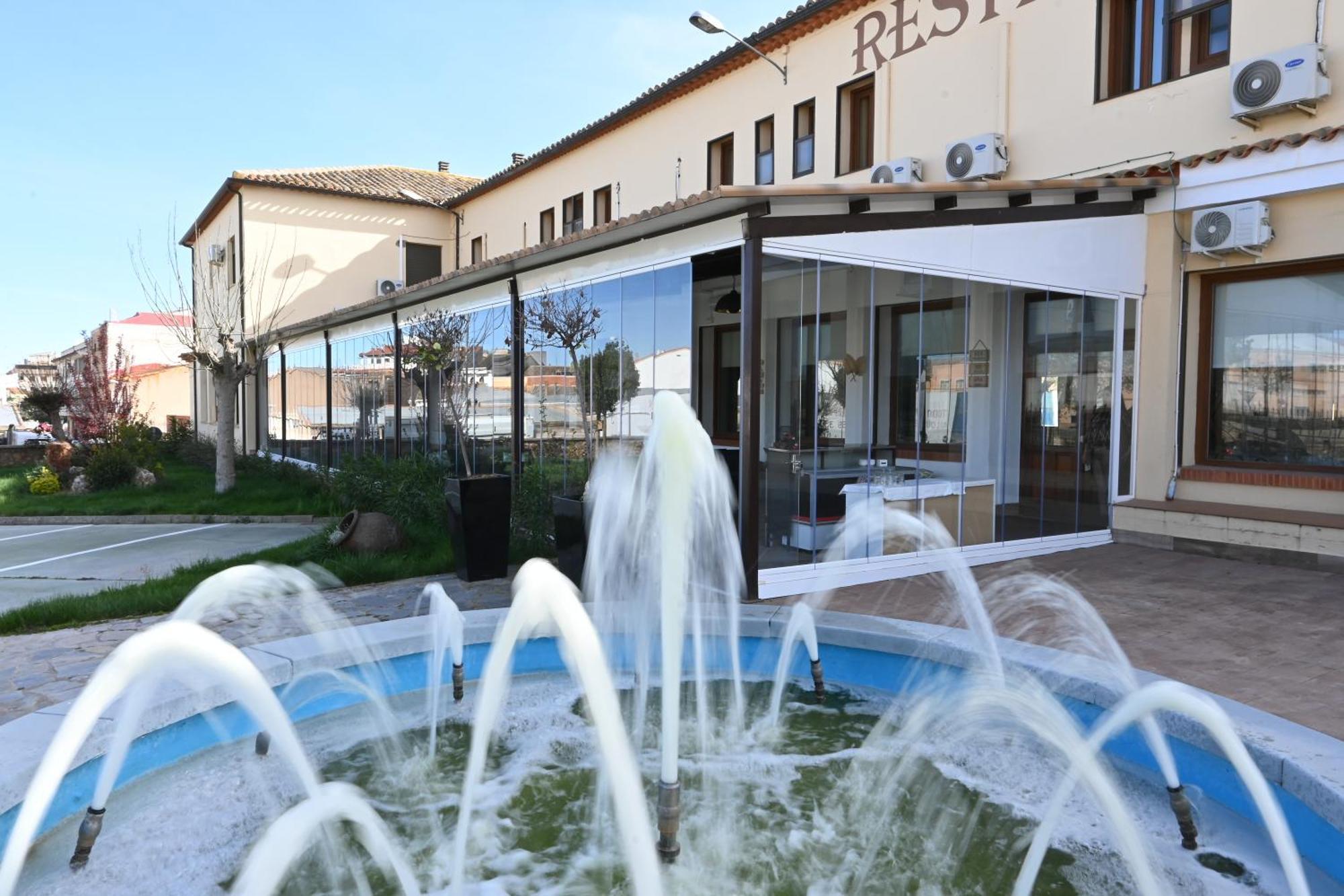 Hotel Del Sol Motilla Del Palancar Exterior foto
